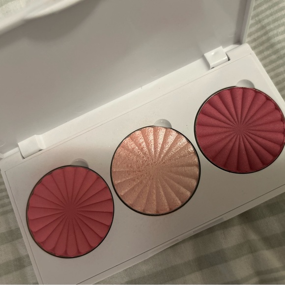 OFRA Other - Blossom midi parley